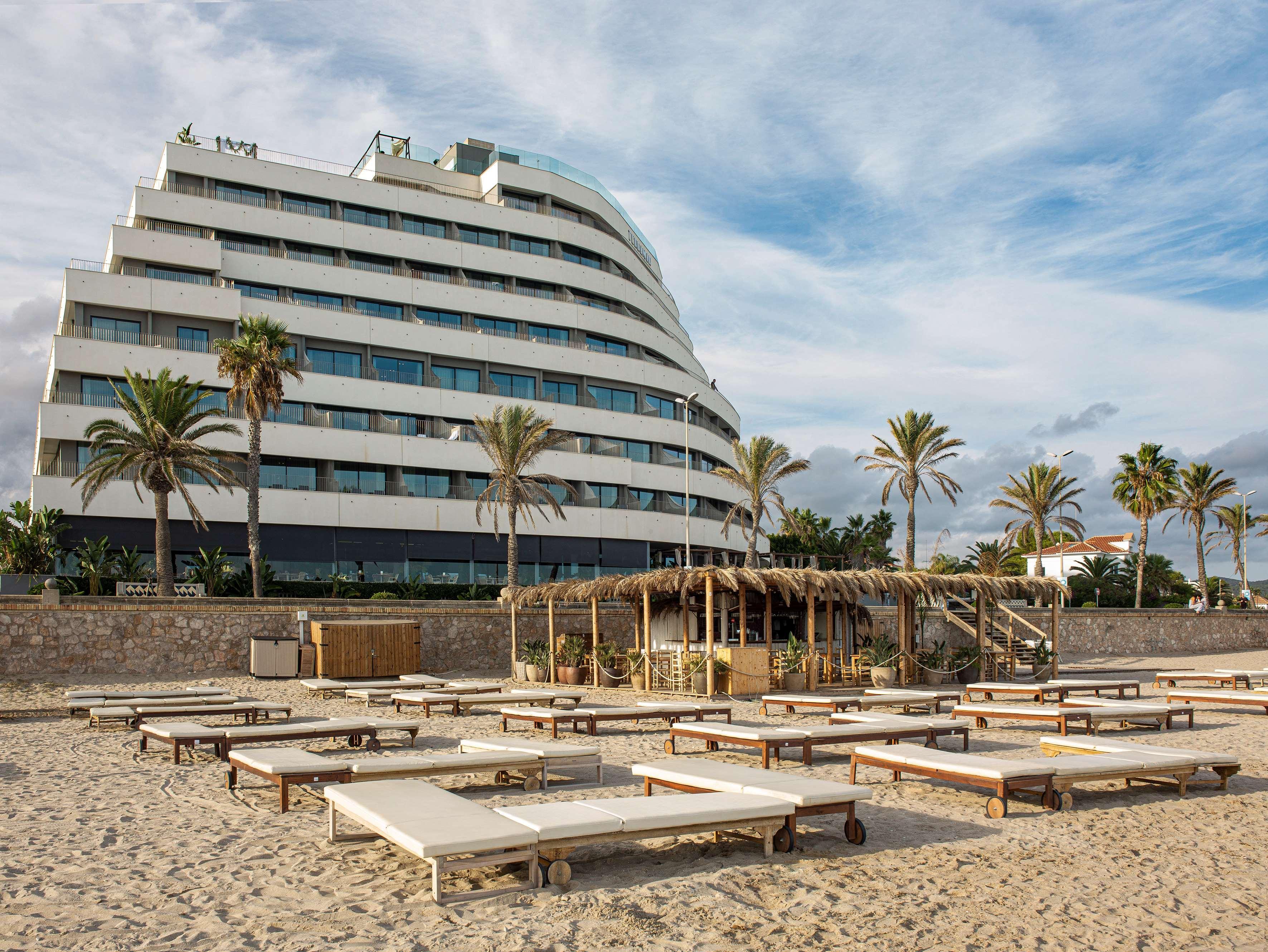 Me Sitges Terramar Hotel Exterior foto